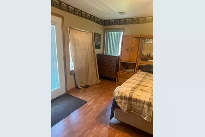 435 E Main Street, Tiskilwa, IL 61368 - Photo 4