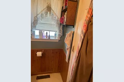 435 E Main Street, Tiskilwa, IL 61368 - Photo 28
