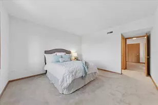 455 W Front St, Wheaton, IL 60187 - Photo 14