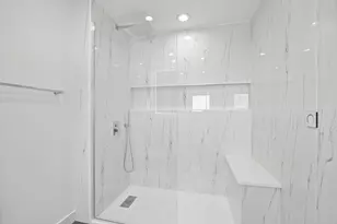 222 S Racine Ave, Chicago, IL 60607 - Photo 18