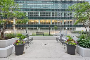 125 S Jefferson St, Chicago, IL 60661 - Photo 18
