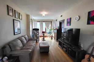 4140 W Barry Ave, Chicago, IL 60641 - Photo 4