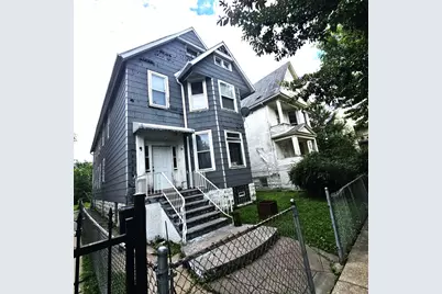319 N Lotus Avenue, Chicago, IL 60644 - Photo 2
