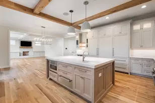 529 Spruce Dr, Naperville, IL 60540 - Photo 8