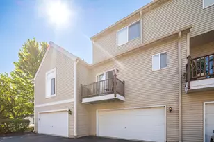 135 Enclave Cir, Bolingbrook, IL 60440 - Photo 28
