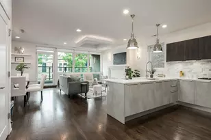 2210 W Chicago Ave, Chicago, IL 60622 - Photo 8
