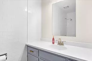 29 Mayfair Ln, Aurora, IL 60504 - Photo 28