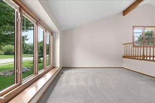 29 Mayfair Ln, Aurora, IL 60504 - Photo 6