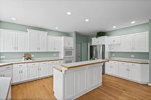 24245 Cropland Dr, Plainfield, IL 60544 - Photo 6