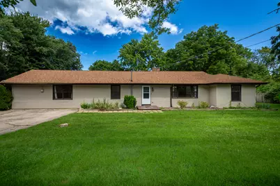 35861 N Fuller Road, Gurnee, IL 60031 - Photo 2