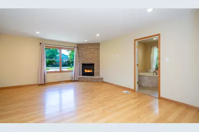 35861 N Fuller Road, Gurnee, IL 60031 - Photo 16