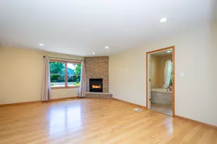35861 N Fuller Rd, Gurnee, IL 60031 - Photo 16