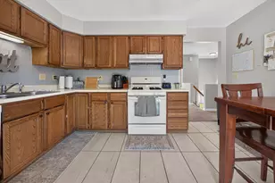 1224 N Hershey Rd, Bloomington, IL 61704 - Photo 8