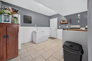 1224 N Hershey Rd, Bloomington, IL 61704 - Photo 20