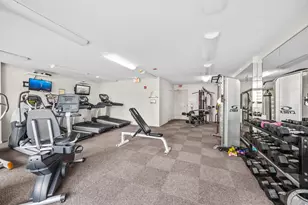600 N Dearborn St, Chicago, IL 60654 - Photo 14