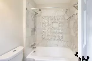 2929 Indianwood Rd, Wilmette, IL 60091 - Photo 28
