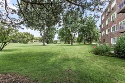 2812 E Bel Aire Drive #303, Arlington Heights, IL 60004 - Photo 18