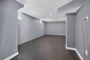 506 Kreitzer Ave, Bloomington, IL 61701 - Photo 28