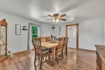 601 W Court Street, Cambridge, IL 61238 - Photo 14