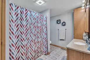 601 W Court St, Cambridge, IL 61238 - Photo 38