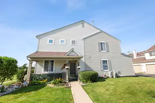 138 Azalea Cir, Romeoville, IL 60446 - Photo 4