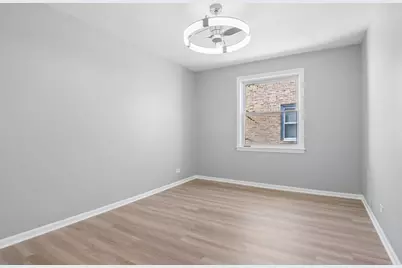 6654 N Seeley Avenue #2N, Chicago, IL 60645 - Photo 14