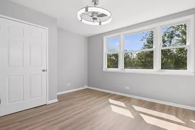 6654 N Seeley Avenue #2N, Chicago, IL 60645 - Photo 16