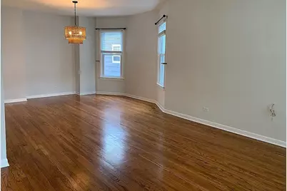 5654 W Byron Street, Chicago, IL 60634 - Photo 4