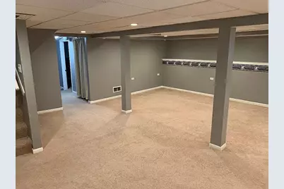 5654 W Byron Street, Chicago, IL 60634 - Photo 18