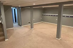 5654 W Byron St, Chicago, IL 60634 - Photo 18