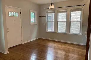 5654 W Byron St, Chicago, IL 60634 - Photo 8