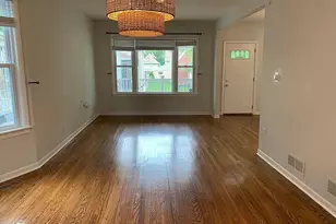 5654 W Byron St, Chicago, IL 60634 - Photo 6