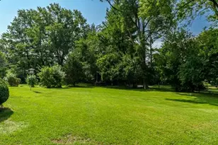 5803 Clarendon Dr, Rockford, IL 61114 - Photo 40