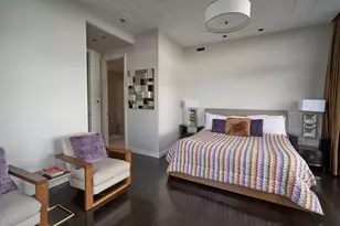 200 W Grand Ave, Chicago, IL 60654 - Photo 22