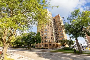 7321 S South Shore Dr, Chicago, IL 60649 - Photo 1