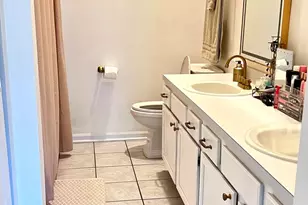 1227 Hathaway Cir, Elgin, IL 60120 - Photo 14