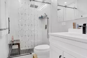 3600 N Lake Shore Dr, Chicago, IL 60613 - Photo 14