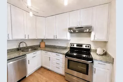 [Address not provided], Chicago, IL 60614 - Photo 12