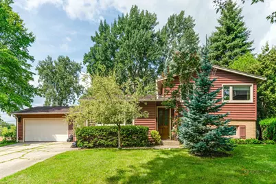 36696 N Grandwood Drive, Gurnee, IL 60031 - Photo 1