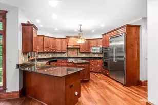 753 Fir Ct, Yorkville, IL 60560 - Photo 8
