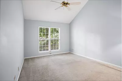 689 Bent Ridge Lane, Elgin, IL 60120 - Photo 8