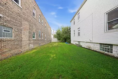 1303 S 51st Avenue, Cicero, IL 60804 - Photo 2