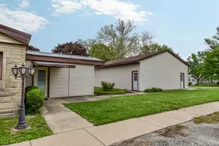 103 S 4th St, Chatsworth, IL 60921 - Photo 6