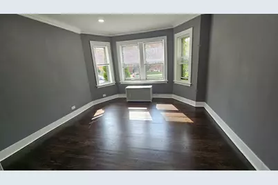 6553 N Francisco Avenue #1, Chicago, IL 60645 - Photo 4