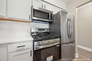 235 N Mill Rd, Addison, IL 60101 - Photo 6