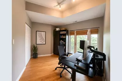 3741 N Wolcott Avenue #12, Chicago, IL 60613 - Photo 12