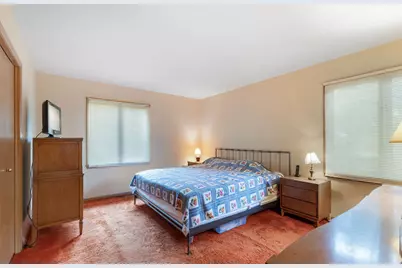 1135 Adirondack Drive, Northbrook, IL 60062 - Photo 10