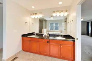2804 Park Ln, Glenview, IL 60025 - Photo 20