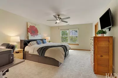 567 Shakespeare Drive, Grayslake, IL 60030 - Photo 12