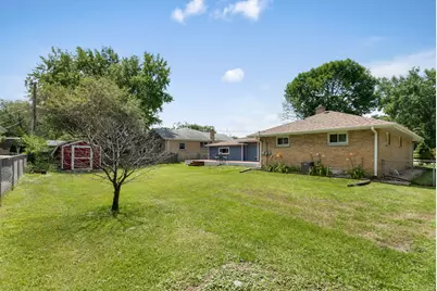 365 N Alleghany Road, Grayslake, IL 60030 - Photo 18